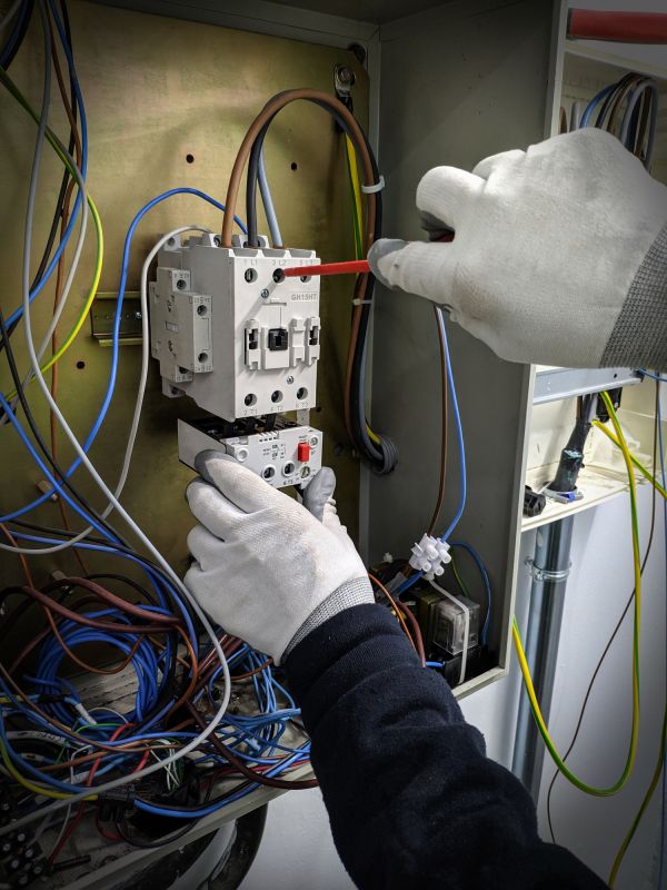 Electric Panel Wiring in Pasadena, CA